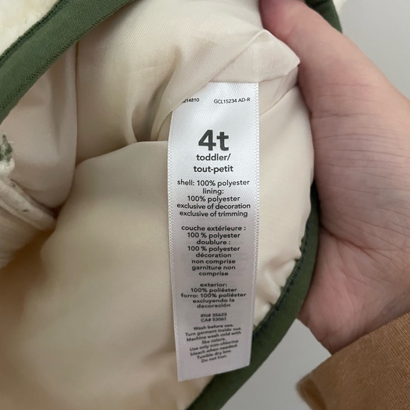 Carter's Cream and Navy Sherpa Vest Size 4T - Picture 4 of 5